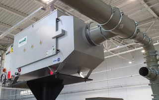 sistem-filtrare-ceata-vapori-ulei-strunguri-cnc-alimetare-cu-bara-reven-1024x485